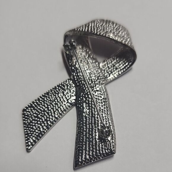 Patriotic Ribbon Brooch - Picture 3 of 4